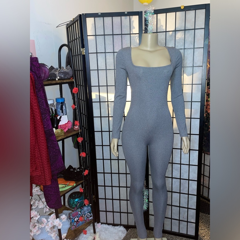 Grey jumpsuit 😍SMALL-2X